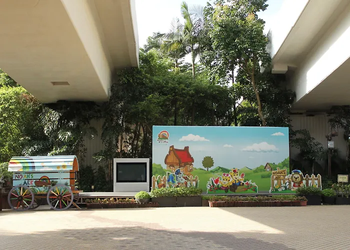 Noah'S Ark Hotel & Resort
